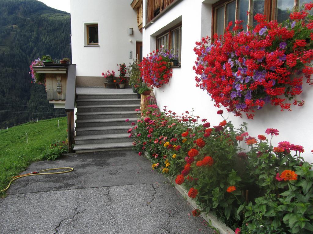Haus Lentsch Apartment Kaunerberg Екстериор снимка
